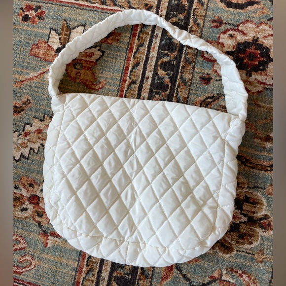 Quilted Puffer Shoulder Tote Bag Cream Carryall travel bag Medium Large - Picture 8 of 9
